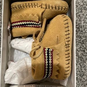 Infant moccasins never worn!